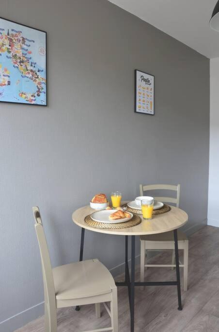 Grand Studio L Parking Prive L Centre Ville Limoges Exterior photo